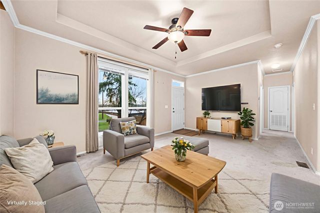 52 SE Spring St, Chehalis, WA 98532