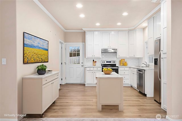 52 SE Spring St, Chehalis, WA 98532