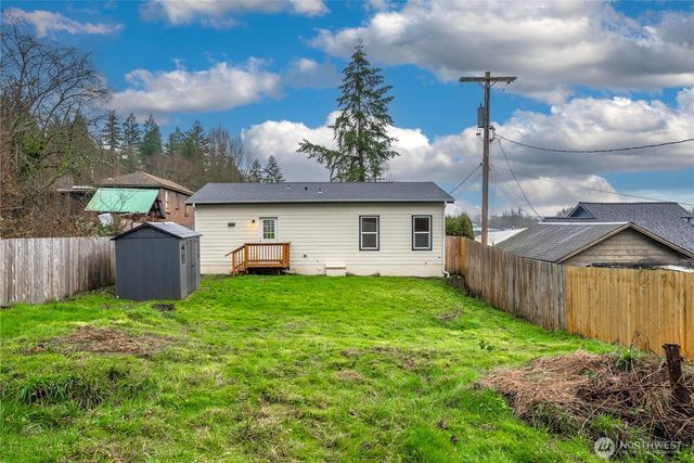52 SE Spring St, Chehalis, WA 98532