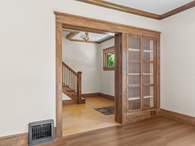 1128 N 11th STREET, Manitowoc, WI 54220