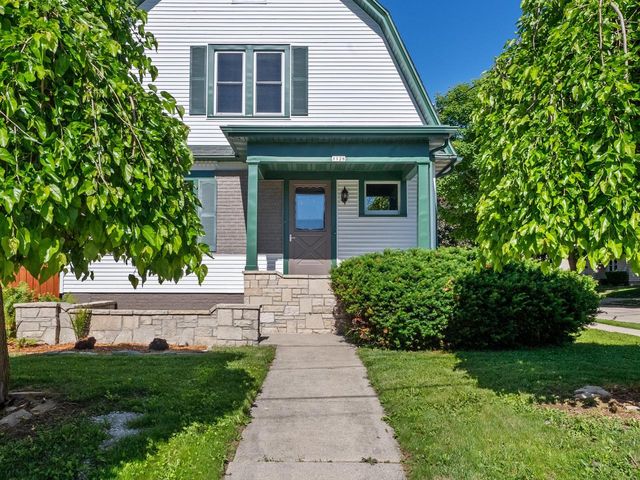 1128 N 11th STREET, Manitowoc, WI 54220