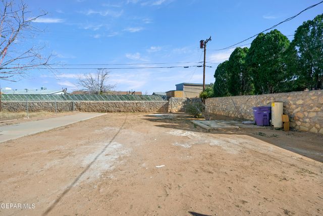 8948 MATTERHORN Drive, El Paso, TX 79904