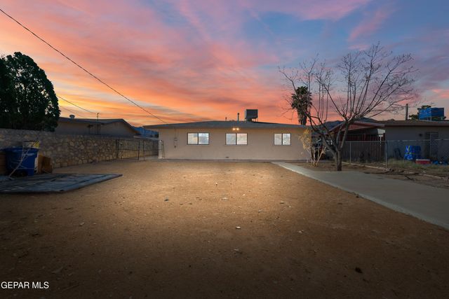 8948 MATTERHORN Drive, El Paso, TX 79904