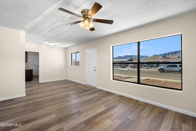 8948 MATTERHORN Drive, El Paso, TX 79904