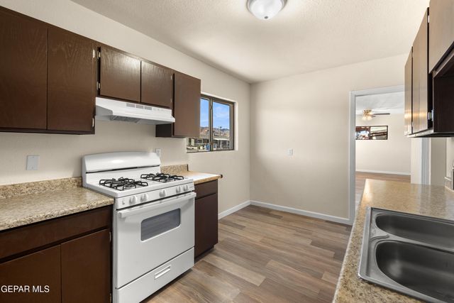 8948 MATTERHORN Drive, El Paso, TX 79904