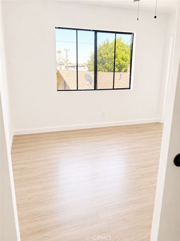 3209 Clay Street, Newport Beach, CA 92663