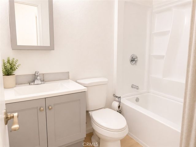 3209 Clay Street, Newport Beach, CA 92663