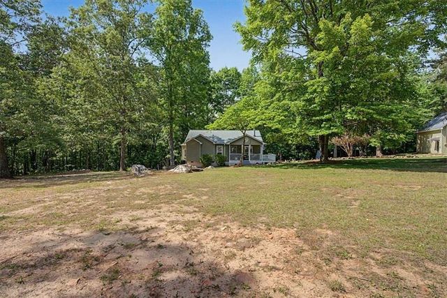 650 N Raburn Road N, Bremen, GA 30110