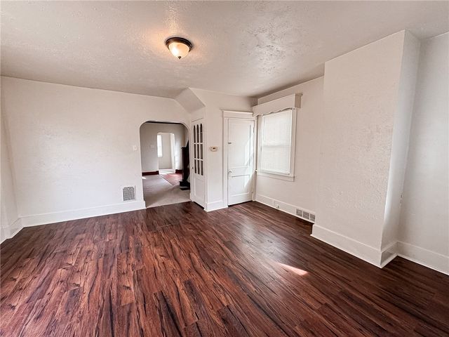 510 High St, Versailles Boro, PA 15132