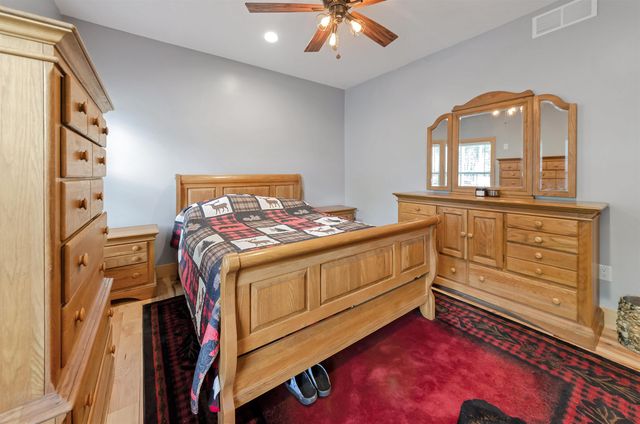 3188 W River Drive, Gladwin, MI 48624