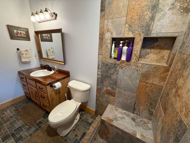 3188 W River Drive, Gladwin, MI 48624