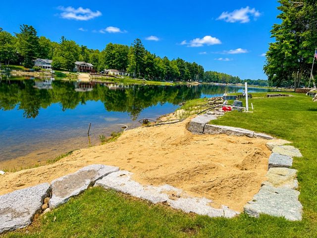 3188 W River Drive, Gladwin, MI 48624
