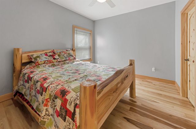 3188 W River Drive, Gladwin, MI 48624