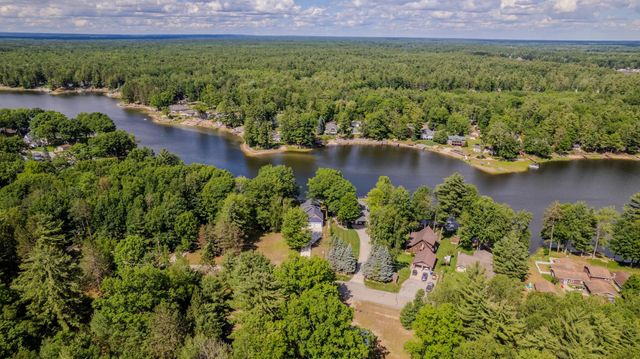3188 W River Drive, Gladwin, MI 48624