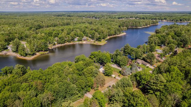 3188 W River Drive, Gladwin, MI 48624
