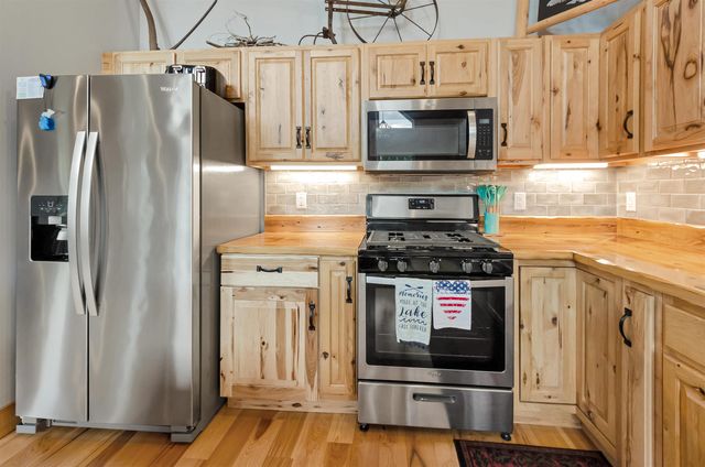 3188 W River Drive, Gladwin, MI 48624