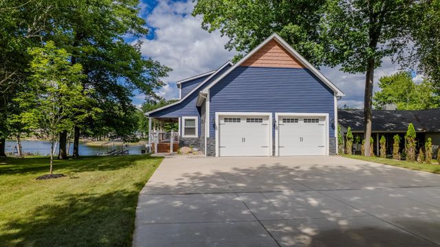 3188 W River Drive, Gladwin, MI 48624