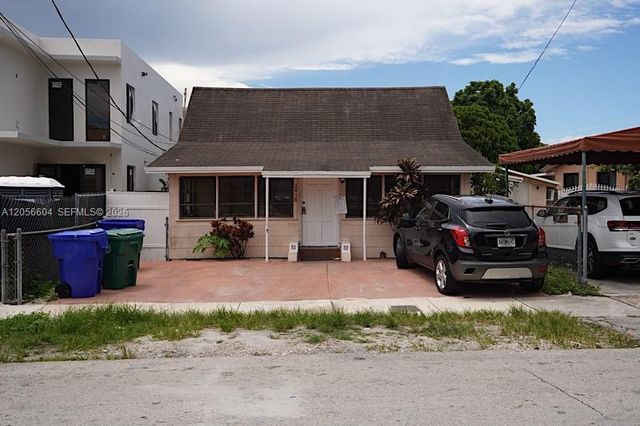 3438 SW 2nd Street, Miami, FL 33135