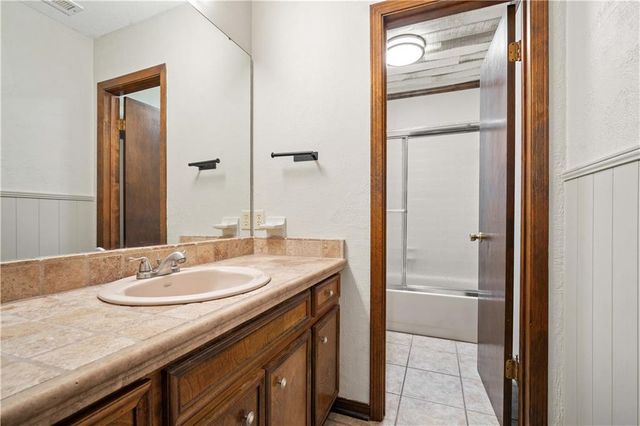 106 Lively Circle, Daphne, AL 36526