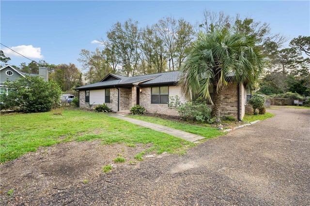 106 Lively Circle, Daphne, AL 36526