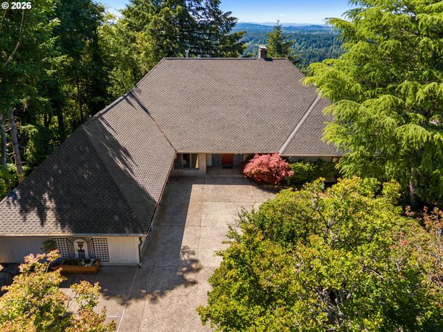 2495 PALISADES CREST Dr, Lake Oswego, OR 97034