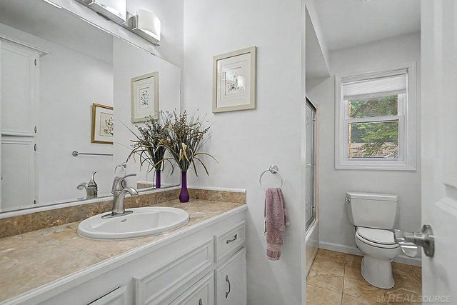 1571 Waukazoo Drive, Park Twp, MI 49424