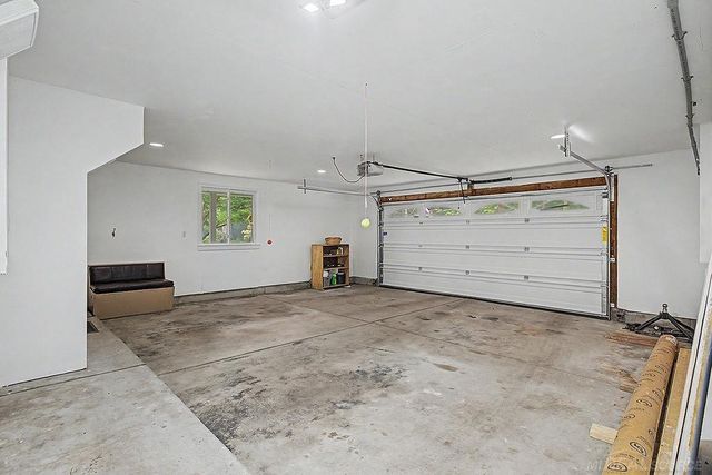 1571 Waukazoo Drive, Park Twp, MI 49424