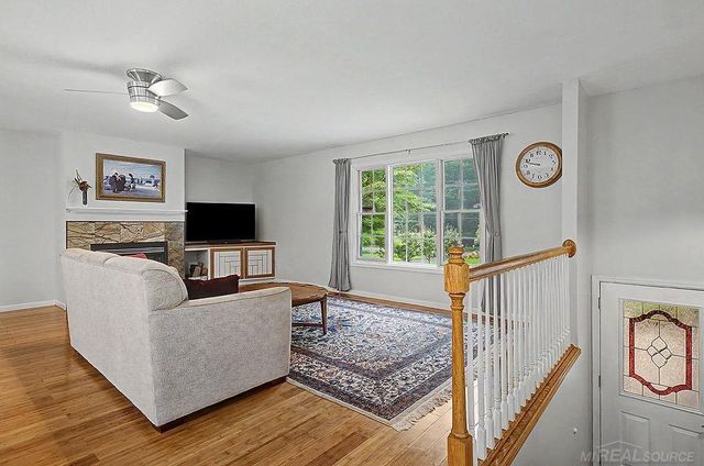 1571 Waukazoo Drive, Park Twp, MI 49424