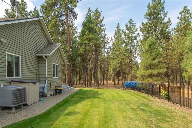 18206 S Hanson Pond Ln, Cheney, WA 99004