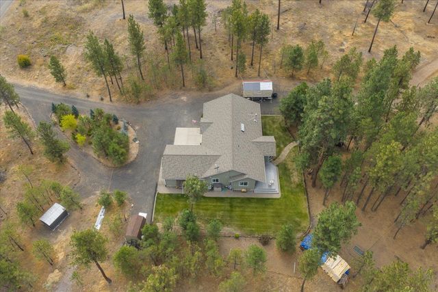 18206 S Hanson Pond Ln, Cheney, WA 99004