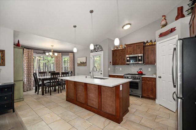 18206 S Hanson Pond Ln, Cheney, WA 99004