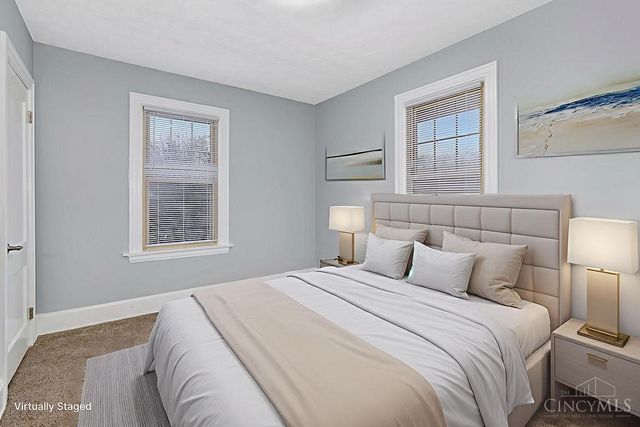 4458 W Eighth Street, Cincinnati, OH 45238