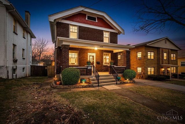 4458 W Eighth Street, Cincinnati, OH 45238