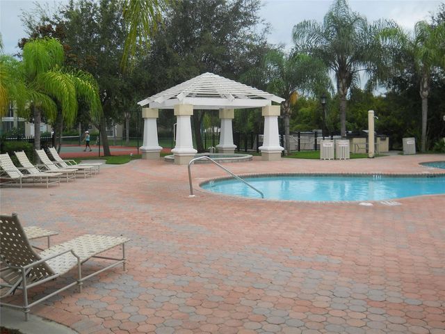 5122 NORTHRIDGE ROAD 306, Sarasota, FL 34238