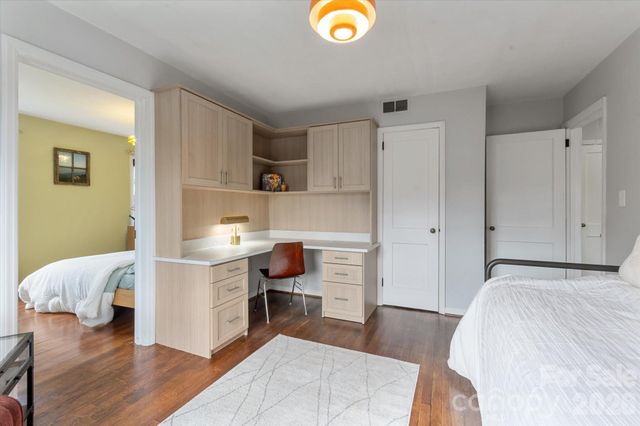 7 Wilshire Drive, Asheville, NC 28806