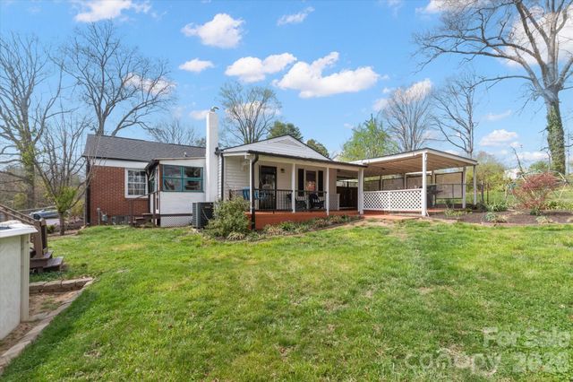 7 Wilshire Drive, Asheville, NC 28806