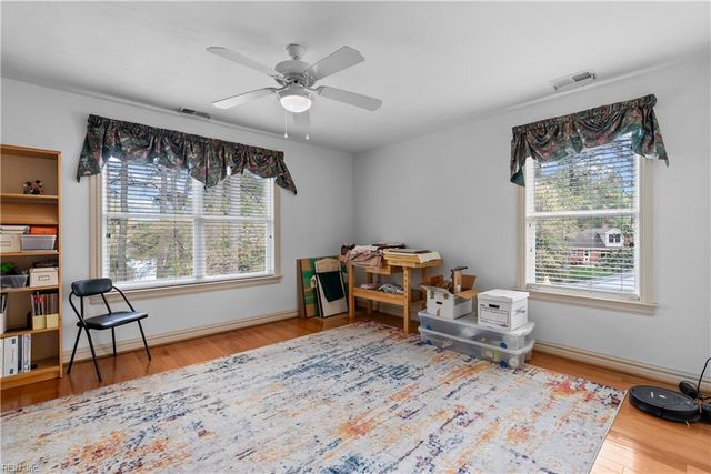 2704 Chester Forest CT, Virginia Beach, VA 23452