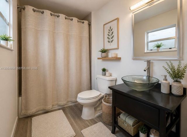 2581 NW 47th Avenue -, Lauderhill, FL 33313