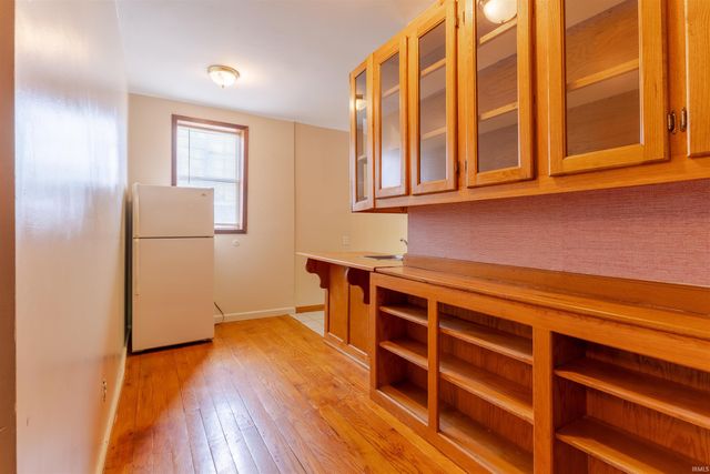 332 Madison Avenue, Evansville, IN 47713