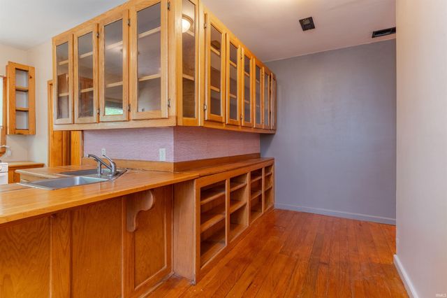 332 Madison Avenue, Evansville, IN 47713