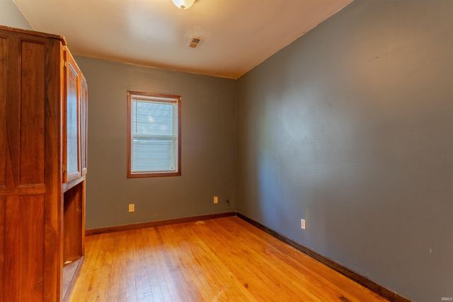 332 Madison Avenue, Evansville, IN 47713