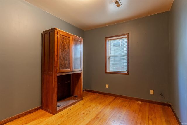332 Madison Avenue, Evansville, IN 47713