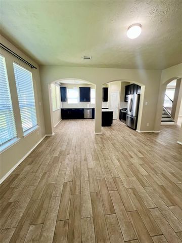 1134 Gem Stone Court, Baytown, TX 77521