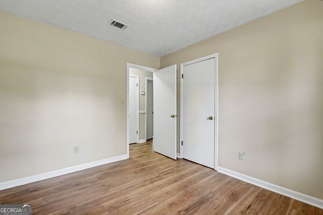 1252 Labelle Street, Jonesboro, GA 30238