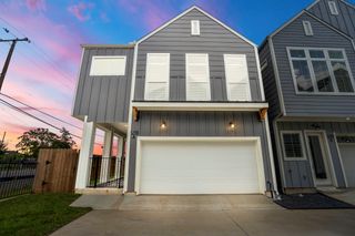 5225 Hillman Street F, Houston, TX 77023