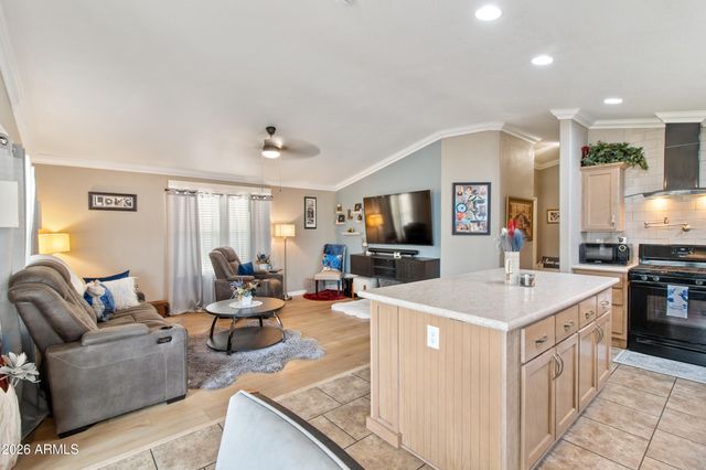 400 W BASELINE Road 220, Tempe, AZ 85283