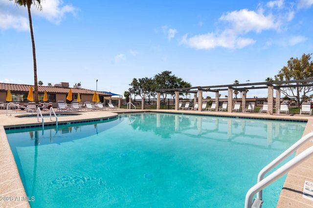 400 W BASELINE Road 220, Tempe, AZ 85283