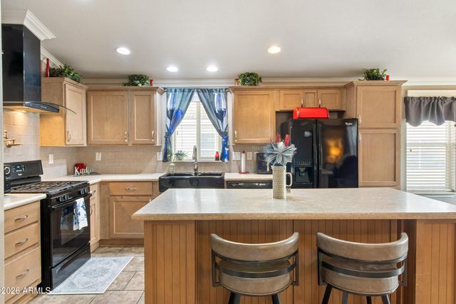 400 W BASELINE Road 220, Tempe, AZ 85283
