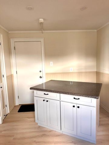143 Pidge Avenue 3, Pawtucket, RI 02860