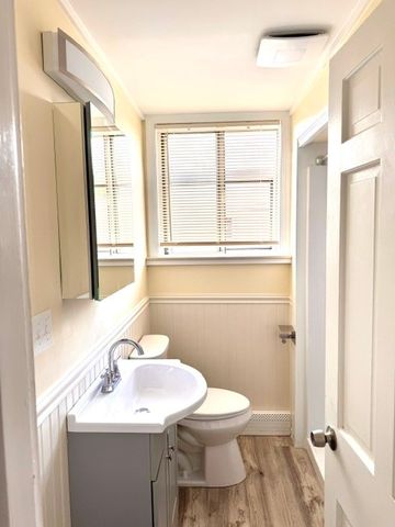 143 Pidge Avenue 3, Pawtucket, RI 02860